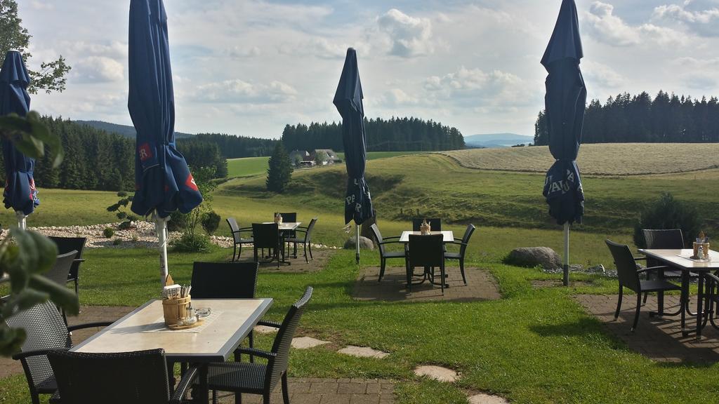 Gasthaus Zum Hirschen Фуртванґен Екстер'єр фото