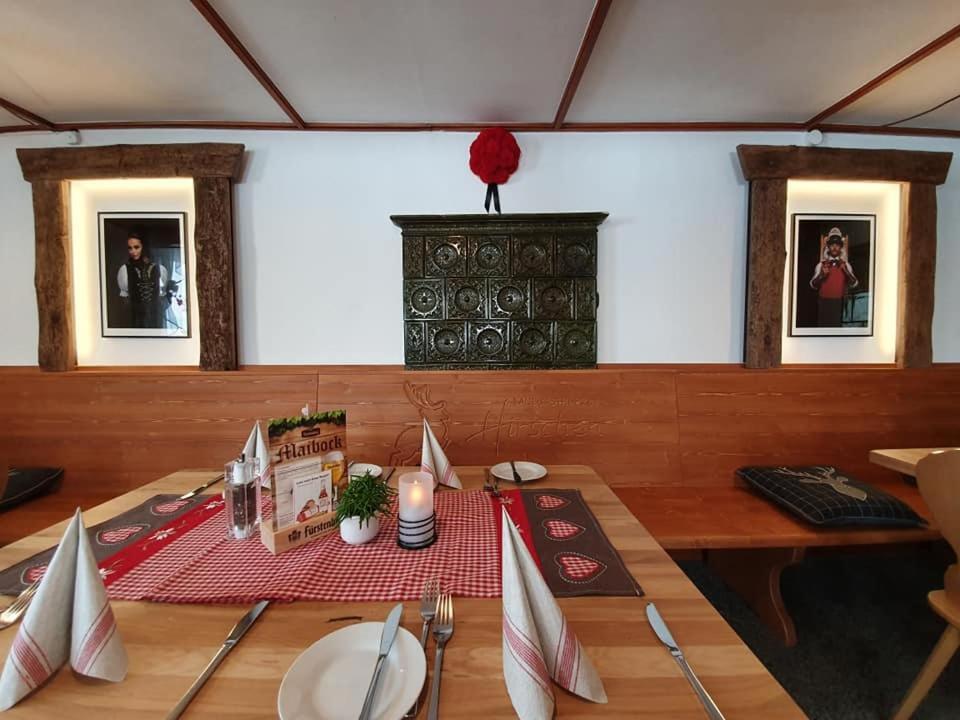 Gasthaus Zum Hirschen Фуртванґен Екстер'єр фото